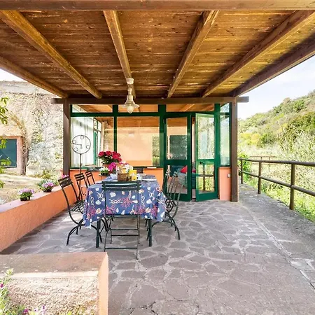 Villa The Old Mill With Private Garden And Torrent