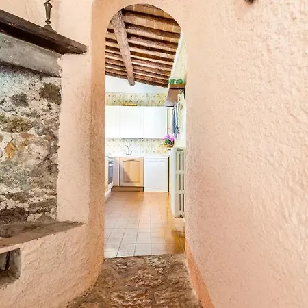 Villa The Old Mill With Private Garden And Torrent Portoferraio
