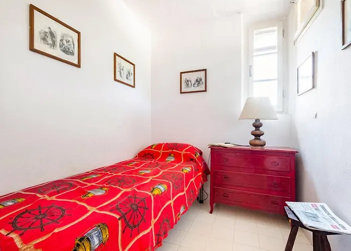 The Old Mill With Private Garden And Torrent ポルトフェッラーイオ