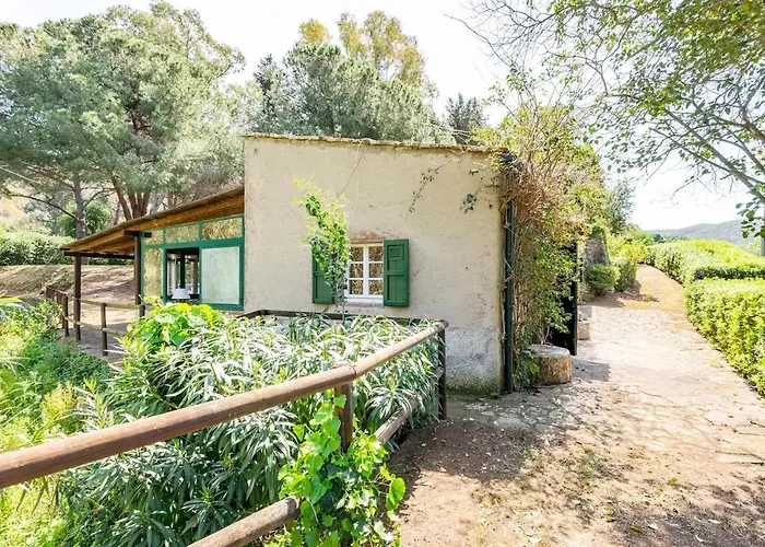 The Old Mill With Private Garden And Torrent ヴィラ *