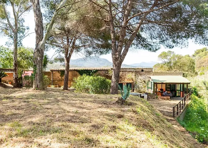 The Old Mill With Private Garden And Torrent ポルトフェッラーイオ